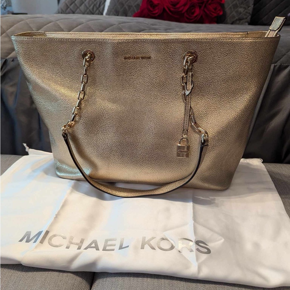 Gold michaels kors purse